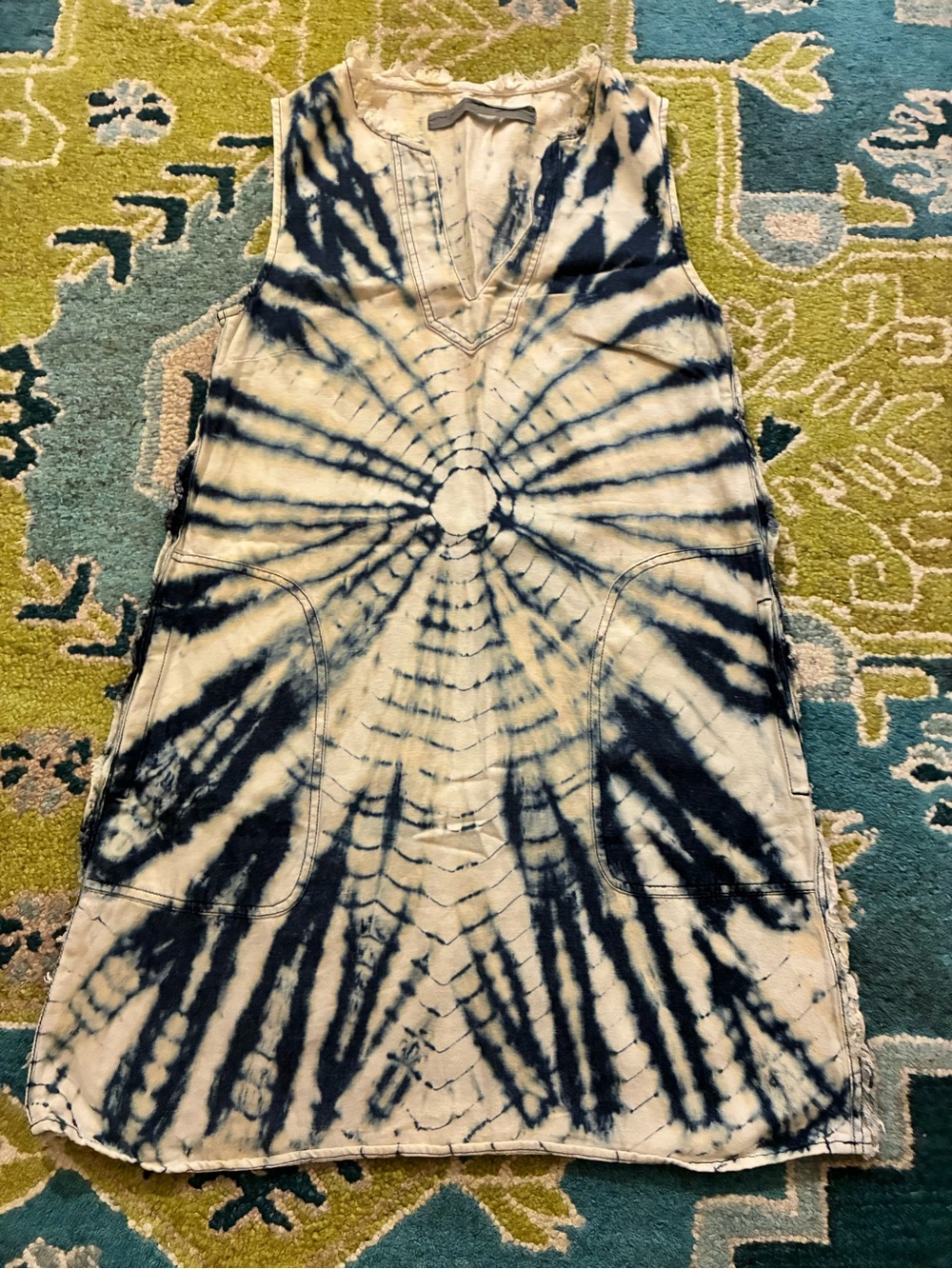 Women’s Raquel Allegra mini Dress — Navy and Cream